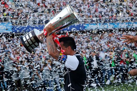 cuantas copas libertadores tiene colo colo